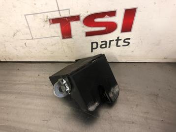 Mécanique de verrouillage hayon d'un Volkswagen Touran, Enlèvement ou Envoi, 3 mois de garantie, Utilisé, Volkswagen