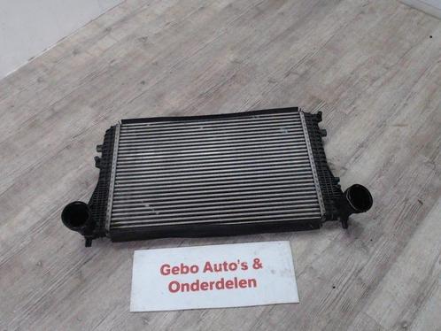 INTERCOOLER Volkswagen Touran (1T3) (01-2010/05-2015), Auto-onderdelen, Airco en Verwarming, Volkswagen, Gebruikt
