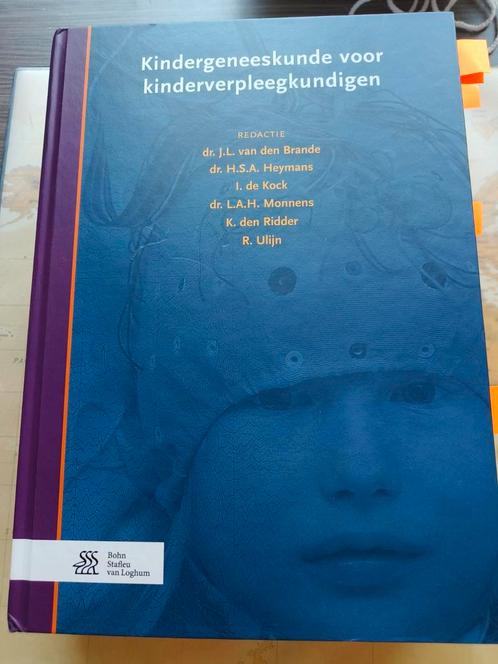 Kindergeneeskunde voor kinderverpleegkundigen, Boeken, Wetenschap, Zo goed als nieuw, Ophalen of Verzenden