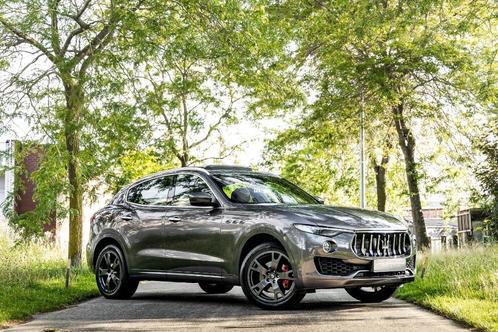 Maserati Levante 3.0 V6 Facelift * Pano * Camera * Cognac Le, Auto's, Maserati, Bedrijf, Te koop, Levante, 4x4, ABS, Achteruitrijcamera