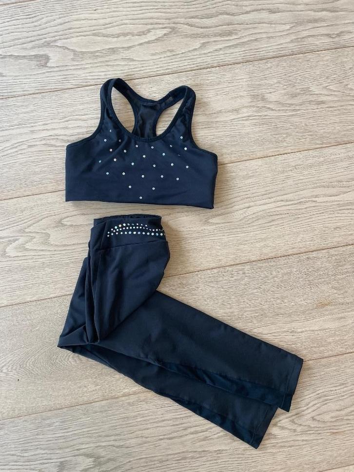 Turnkledij legging + topje maat 8 jaar Decathlon, Kinderen en Baby's, Kinderkleding | Maat 128, Zo goed als nieuw, Meisje, Sport- of Zwemkleding