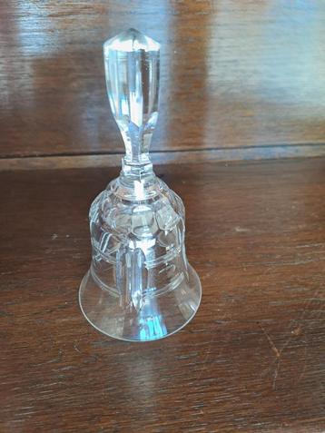 Cloche en cristal Val Saint-Lambert, Enlèvement