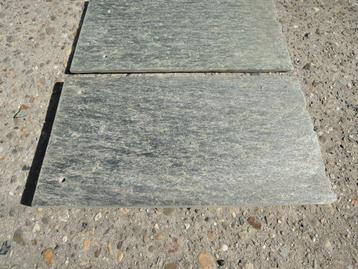 Woodstone natuurleien - 20x37cm met gaten - Groot lot beschikbaar voor biedingen