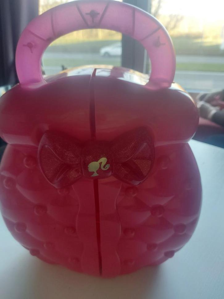 barby kaptafel, de echte met barby logo, Kinderen en Baby's, Speelgoed | Poppen, Gebruikt, Barbie, Ophalen of Verzenden