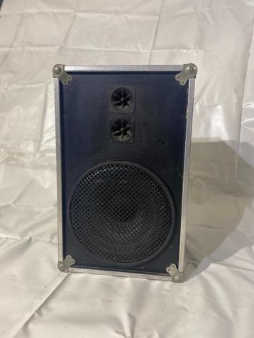 Zelfbouw speakers 15" beschikbaar voor biedingen