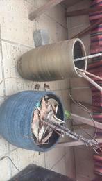 2 grote bloempot, Tuin en Terras, Ophalen, Zo goed als nieuw