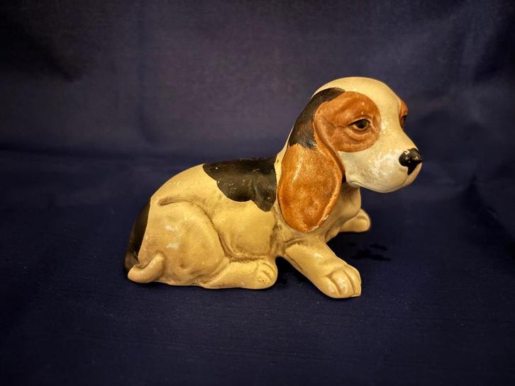 Honden beeld Bassett hond beeldje, Collections, Statues & Figurines, Utilisé, Animal, Enlèvement ou Envoi