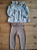 C&A legging+blouse+hoofdbandset 9 maanden of 74 cm, Kinderen en Baby's, C&A, Meisje, Ophalen of Verzenden, Zo goed als nieuw