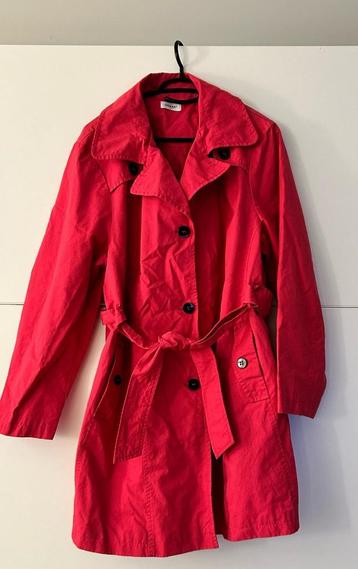 Damart fuchsia trenchcoat beschikbaar voor biedingen