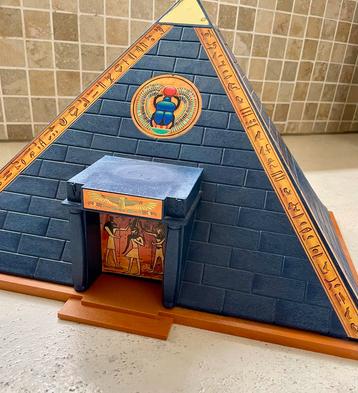 Playmobil piramide beschikbaar voor biedingen