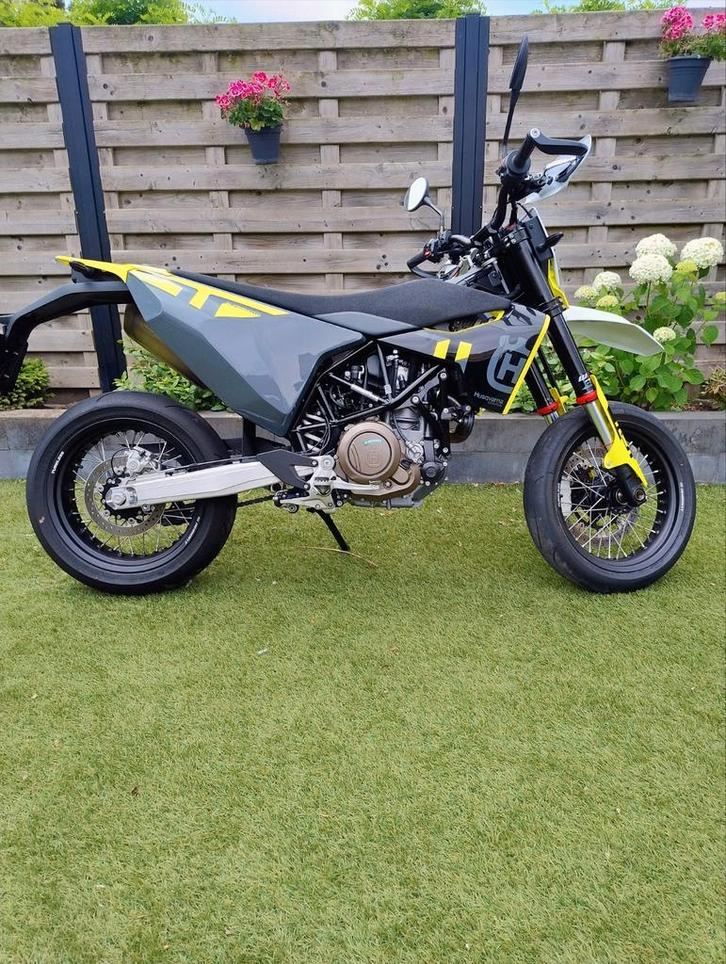 Husqvarna 701 SM 03/2025 1.603 KM, Motoren, Motoren | Husqvarna, Particulier, SuperMoto, Ophalen