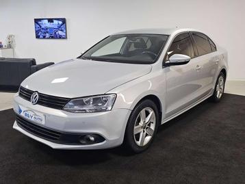 Volkswagen Jetta 1.6 CR TDi BlueMotion Comfortline - Navigat