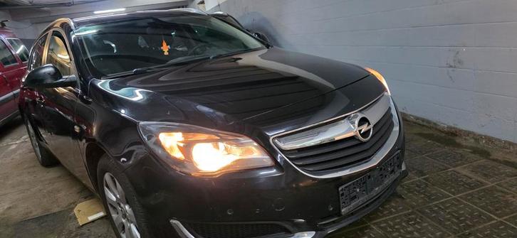 Opel Insignia 1.6CDTI Automaat Euro6b 2017, Auto's, Opel, Bedrijf, Te koop, Insignia, ABS, Airbags, Airconditioning, Apple Carplay
