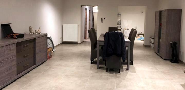 Compelete woonkamer: tafel + 6 stoelen, dressoir, tv-meubel…, Huis en Inrichting, Complete eetkamers, Zo goed als nieuw, Ophalen