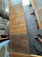 houten tafels, Ophalen
