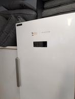 Diepvriezer in nieuwstaat, Elektronische apparatuur, Ophalen