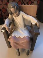 Lladro porselein slapende misdienaar., Ophalen of Verzenden, Gebruikt