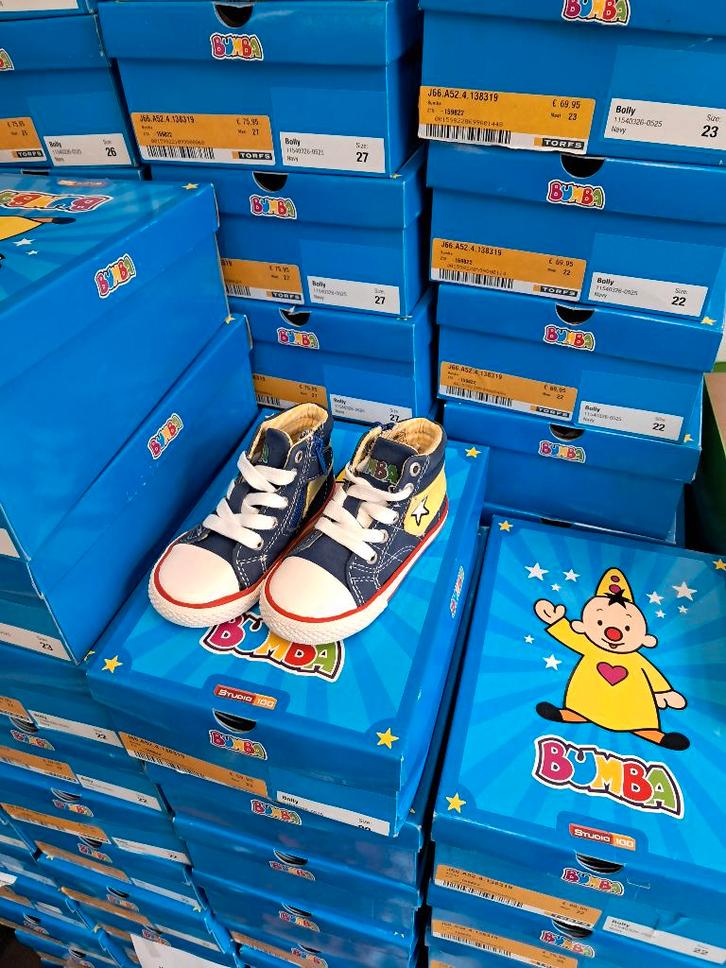 lot bumba schoenen, Articles professionnels, Stock & Retail | Stocks, Autre catégorie, Enlèvement