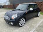 Mini Cooper R56 Chili – 119.338 km; Xénon, toit ouvrant, .., Autos, Mini, Cuir, Noir, 1598 cm³, Carnet d'entretien