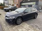 Volkswagen Polo 1.0TSI DSG 10000km AIRCO CRUISE ALU CAMERA, Auto's, Automaat, Parkeersensor, Zwart, 93 pk