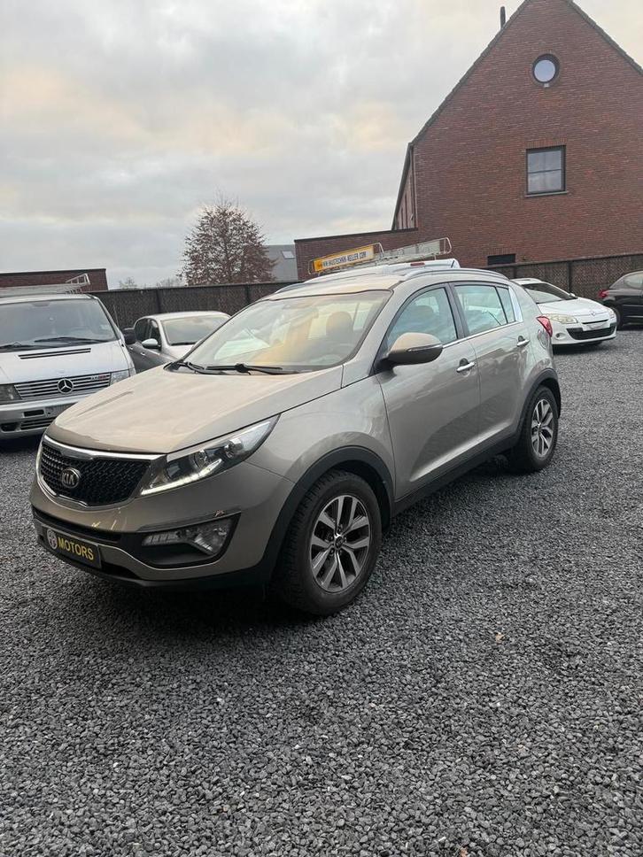 Kia Sportage 1.6 GDI. Essence, Autos, Kia, Particulier, Sportage, ABS, Phares directionnels, Airbags, Air conditionné, Alarme