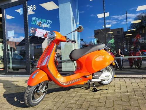 Nouvelles Vespa Primavera et Sprint 50cc, Vélos & Vélomoteurs, Scooters | Vespa, Neuf, Autres modèles, Classe B (45 km/h), Essence