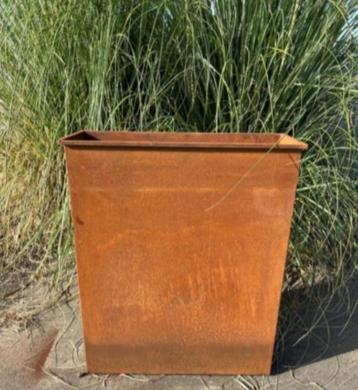 Cortenstaal plantenbak 60x20x70 beschikbaar voor biedingen
