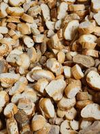 Gedroogde stukken Brood enPistolets, Dieren en Toebehoren