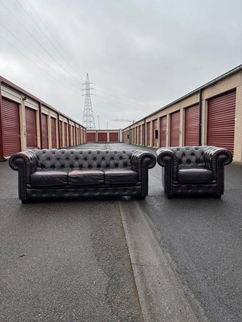 Salon Chesterfield cuir, Huis en Inrichting, Zetels | Zetels, Zo goed als nieuw, Rechte bank, Driepersoons, 200 tot 250 cm, 75 tot 100 cm