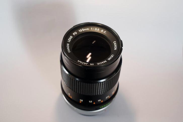 Canon FD 135mm f/3.5, Audio, Tv en Foto, Fotocamera's Analoog, Zo goed als nieuw, Spiegelreflex, Canon, Ophalen of Verzenden