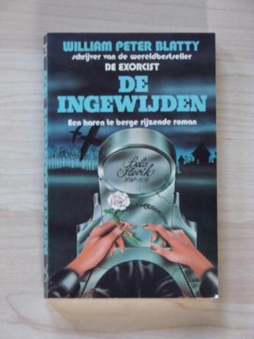 De ingewijden (William Peter Blatty), Boeken, Thrillers, Gelezen, Ophalen of Verzenden