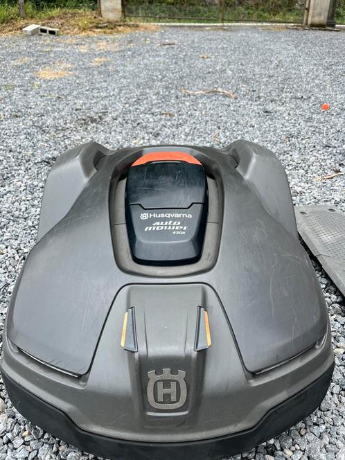 Robot Husqvarna 430x, Tuin en Terras, Robotmaaiers, Gebruikt, 20 tot 25 cm, Bestuurbaar via app, Ophalen