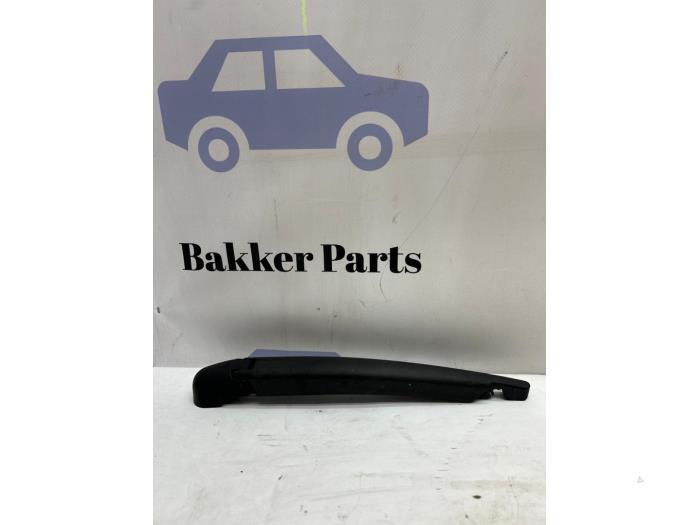 Bras essuie-glace arrière d'un Ford KA, Autos : Pièces & Accessoires, Vitres & Accessoires, Ford, Utilisé, 3 mois de garantie