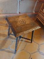 Tabouret ou table d'appoint en bois, Enlèvement