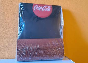 Krijtbordjes van Coca Cola  met houten staandertje