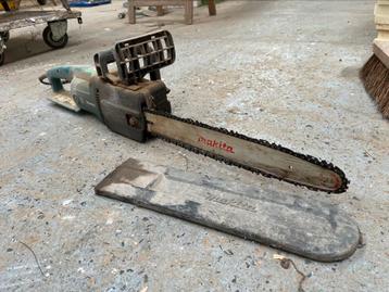 Makitak kettingzaag 40cm blad op stroom beschikbaar voor biedingen