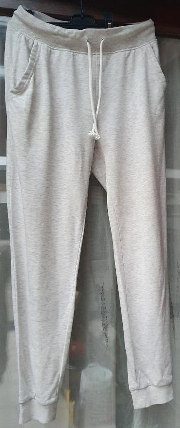 Grijze joggingsbroek/vrijetijdsbroek maat M van C&A beschikbaar voor biedingen