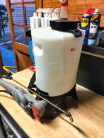 Rugsproeier birchmeier, Ophalen