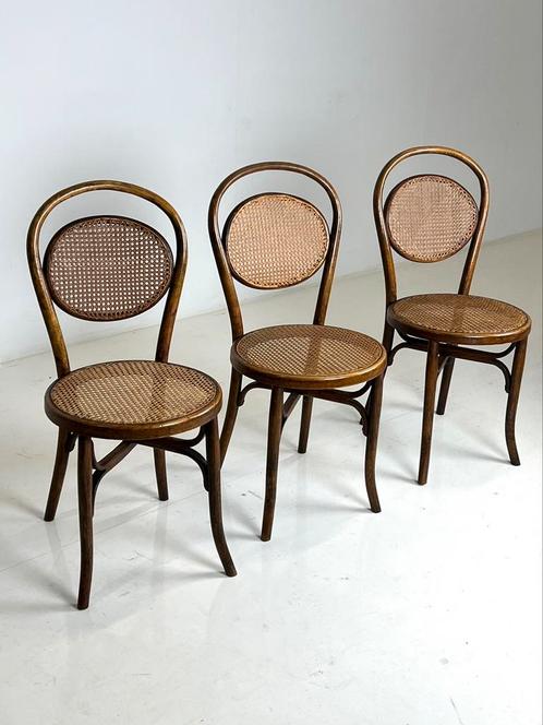 Set van 3 Thonet stoelen, Antiquités & Art, Antiquités | Meubles | Chaises & Canapés, Enlèvement ou Envoi