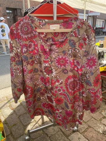 Blouse van Jackpot met bloemtekening beschikbaar voor biedingen