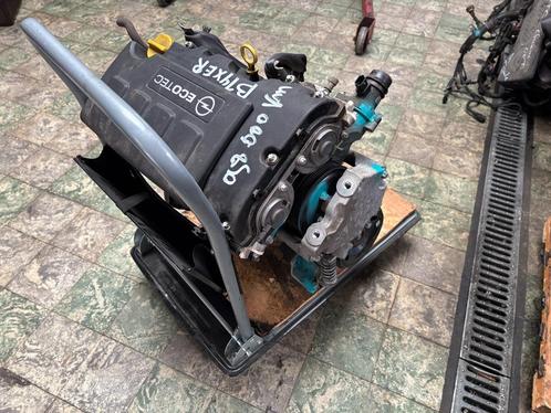 MOTEUR B14XER OPEL CORSA E 1400 ESSENCE, Auto-onderdelen, Motor en Toebehoren, Opel, Gebruikt, Ophalen
