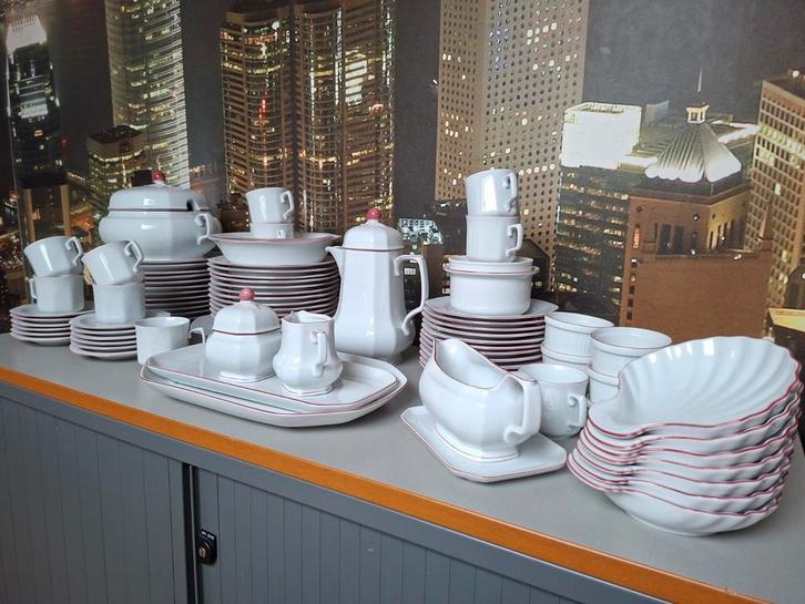84 delig koffie & eetservies Vintage Bavaria Seltmann Weiden, Antiek en Kunst, Antiek | Servies compleet, Ophalen