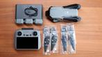 DJI AIR 3 FLY MORE + GARANTIE NIEUW, Ophalen of Verzenden, Zo goed als nieuw, Drone met camera