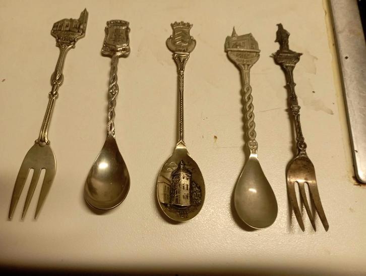 Verschillende lepeltje of vorkjes, Antiek en Kunst, Antiek | Bestek, Ophalen of Verzenden