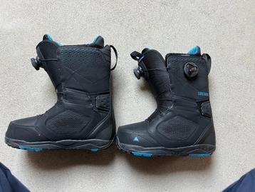 Photon boots Boa Burton beschikbaar voor biedingen