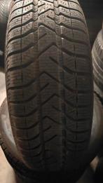 185/65/r15 Pirelli winterbanden 35€ per stuk met plaatsen, Ophalen of Verzenden