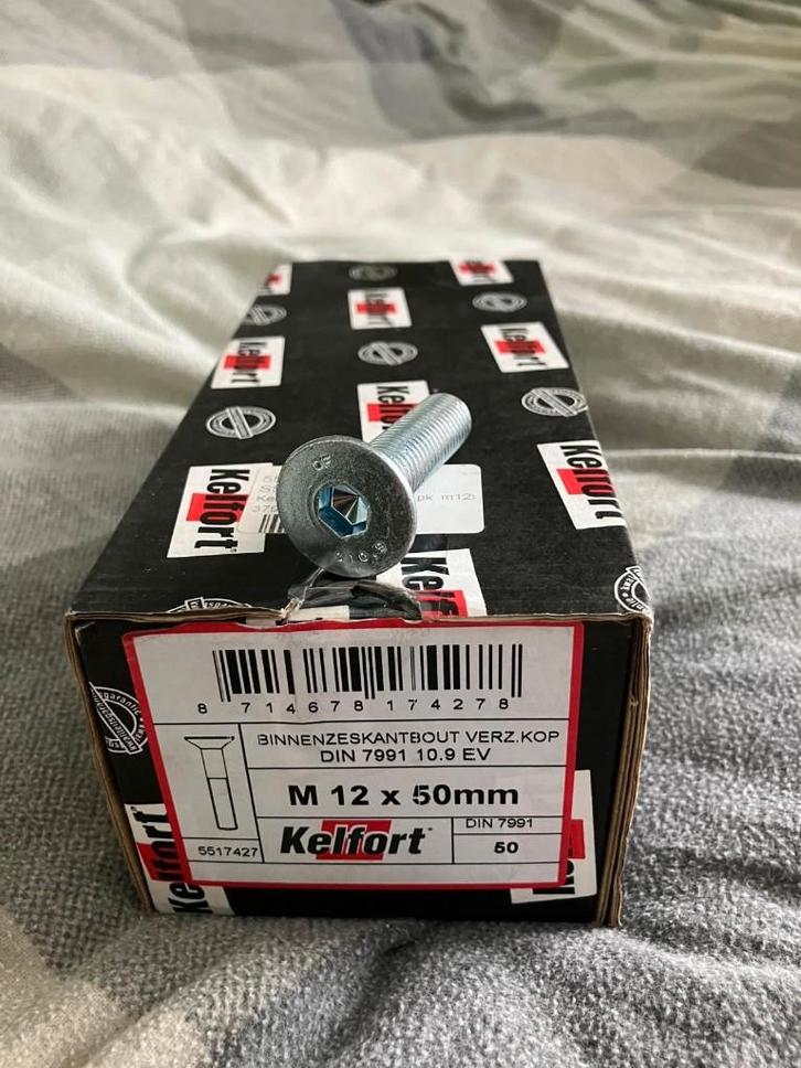 Inbusbout 10.9 gegalvaniseerd plat verzonken kop M12x50mm, Bricolage & Construction, Quincaillerie & Fixations, Neuf, Boulons ou Écrous