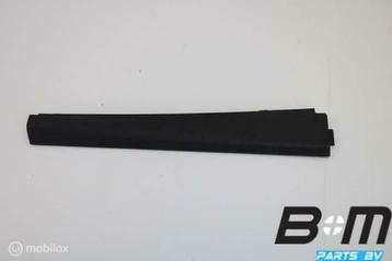 Zijkant dashboard strip links VW Golf 5 beschikbaar voor biedingen