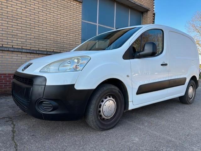 Partner HDI*90PK*3/2013* AIRCO/2ZIT/TREKHAAK/1STE HAND!, Autos, Peugeot, Entreprise, Achat, Partner, ABS, Airbags, Air conditionné