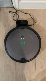 Roomba 697 with smartphone app control. Very rarely used., Elektronische apparatuur, Stofzuigers, Minder dan 1200 watt, Robotstofzuiger